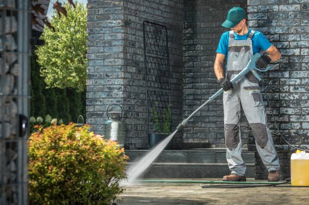 Best Playground Equipment Cleaning  in Alton, IA