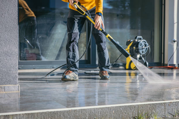 Best Dumpster Area Cleaning  in Alton, IA